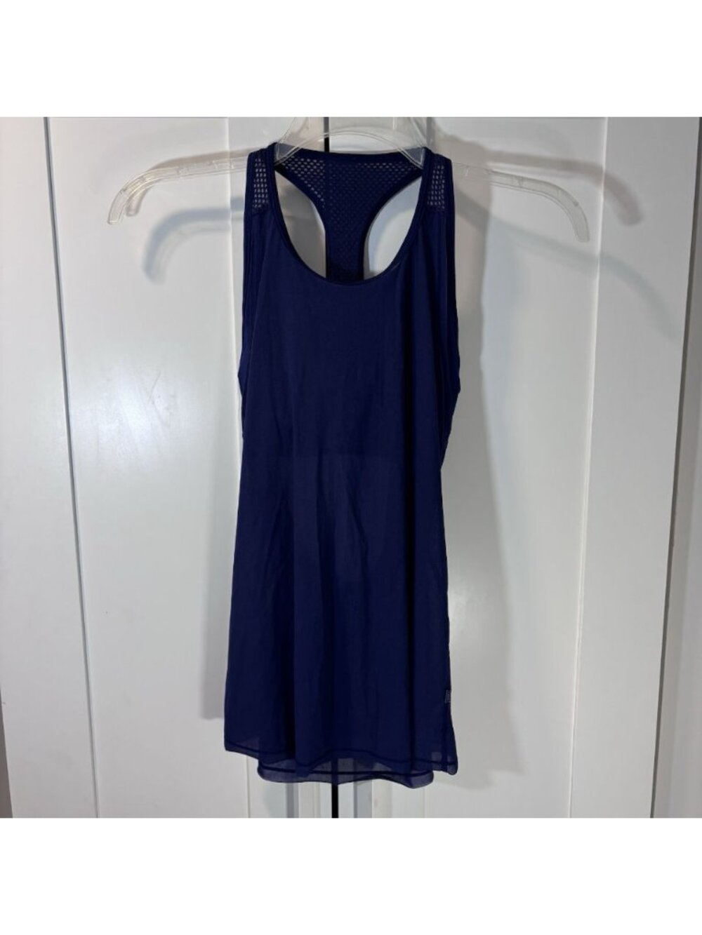 Lululemon Light N Breezy Tank Hero Navy Blue Women's 4 Built-in Bra Active Top